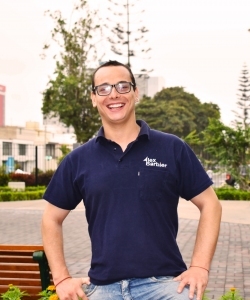 Coach Alex Barbier Benites