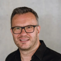 Thomas Esche