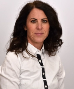 Adela Šako