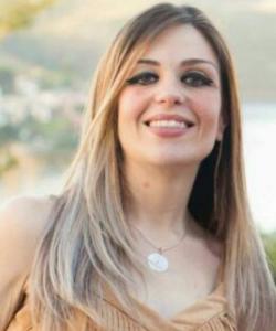 Coach Juliana Cavallaro Moraes