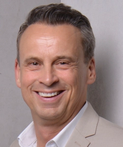 Martin Zwick