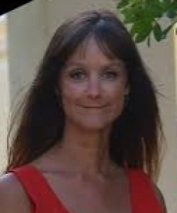 Tania JUNKER