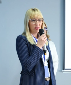 Mirjana Lončar
